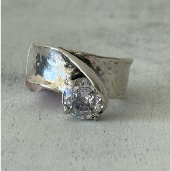 Noa Zuman Israel Hammered Sterling Silver Ring with Clear CZstone Sz.8